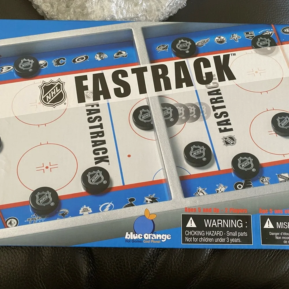 NHL Fastrack Game - Black and White